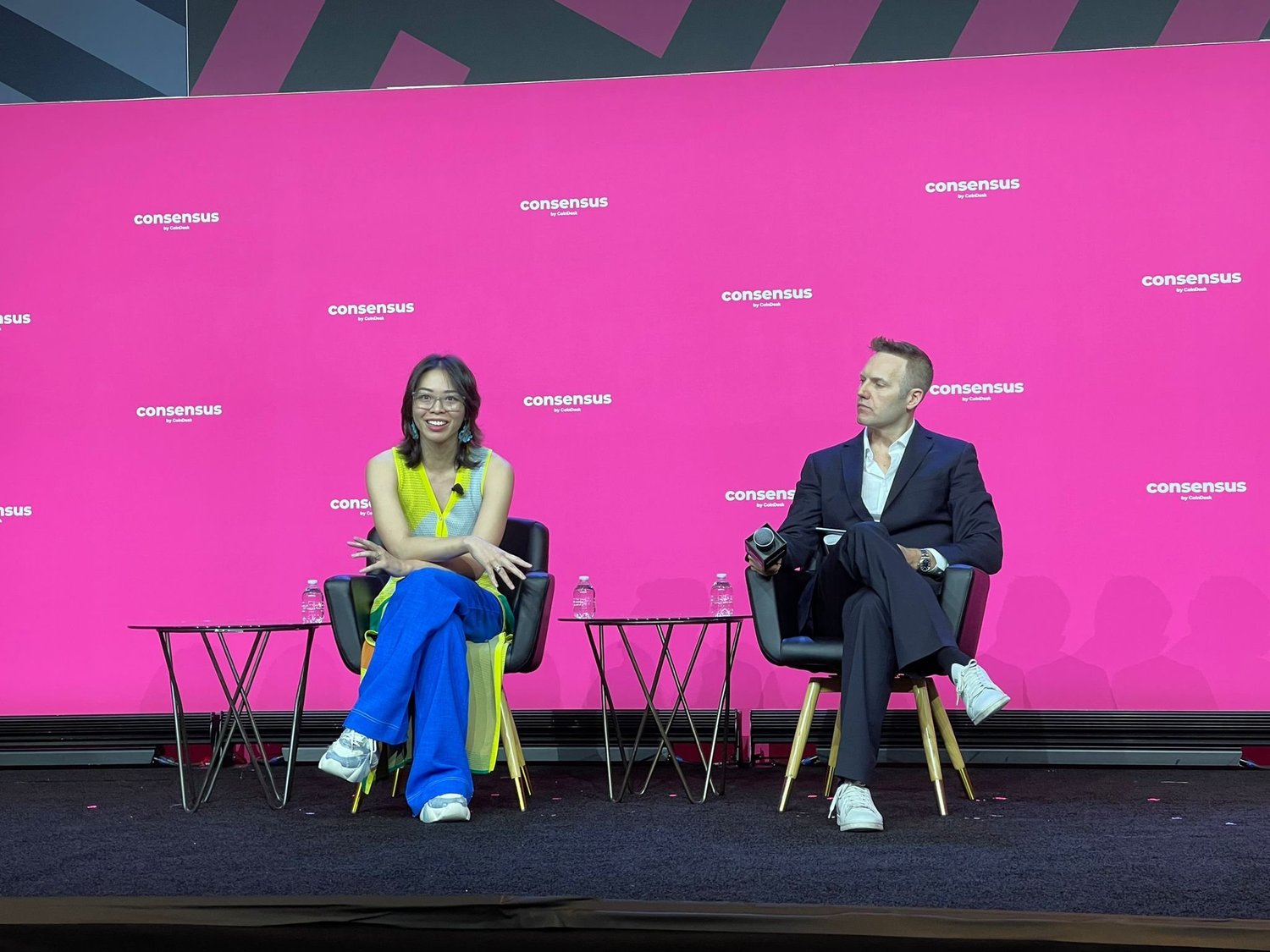 Shavonne Wong 在 Consensus 2024 的 The Creative Algorithm 论坛上发言,奥斯汀。